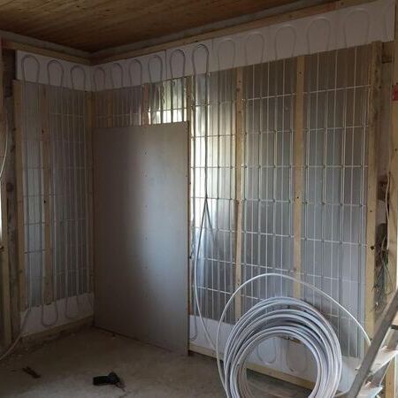 Verlegung einer Wandheizung